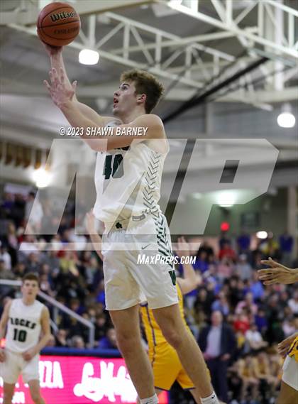 Thumbnail 2 in Carmel vs. Westfield photogallery.