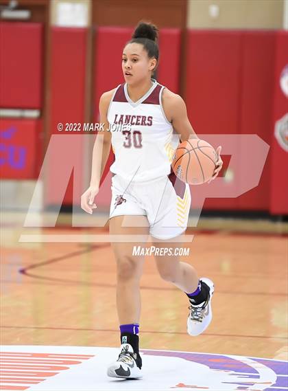 Thumbnail 1 in Millennium vs. Salpointe Catholic (Hoophall West) photogallery.