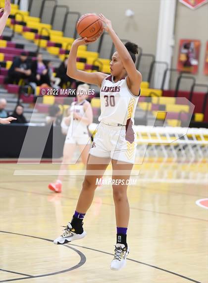Thumbnail 1 in Millennium vs. Salpointe Catholic (Hoophall West) photogallery.
