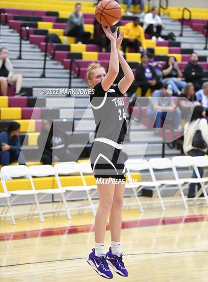 Thumbnail 3 in Millennium vs. Salpointe Catholic (Hoophall West) photogallery.