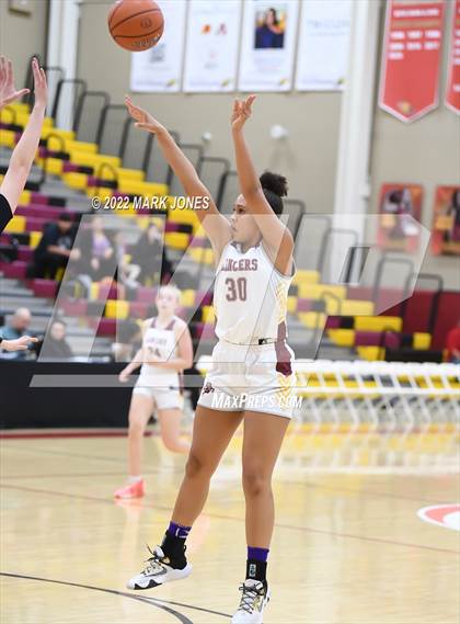 Thumbnail 2 in Millennium vs. Salpointe Catholic (Hoophall West) photogallery.