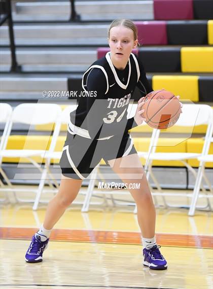 Thumbnail 3 in Millennium vs. Salpointe Catholic (Hoophall West) photogallery.