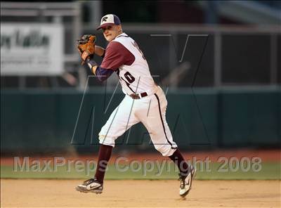 Thumbnail 2 in Rowlett vs Georgetown (Texas 5A Regional Semifinal) photogallery.