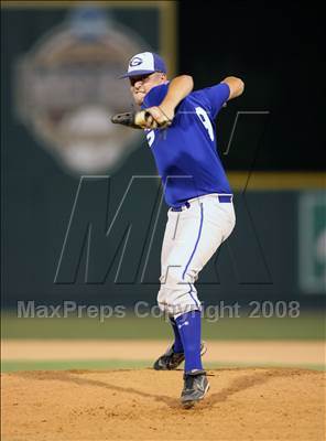 Thumbnail 2 in Rowlett vs Georgetown (Texas 5A Regional Semifinal) photogallery.