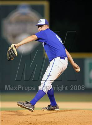 Thumbnail 1 in Rowlett vs Georgetown (Texas 5A Regional Semifinal) photogallery.