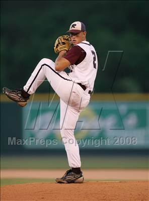 Thumbnail 2 in Rowlett vs Georgetown (Texas 5A Regional Semifinal) photogallery.