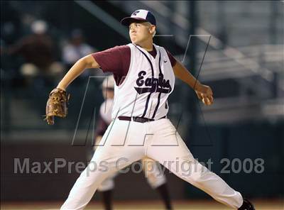 Thumbnail 2 in Rowlett vs Georgetown (Texas 5A Regional Semifinal) photogallery.