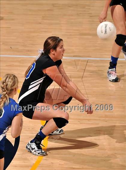 Thumbnail 3 in Christian Brothers vs. La Jolla Country Day (CIF State D4 Final) photogallery.