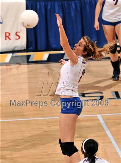 Thumbnail 2 in Christian Brothers vs. La Jolla Country Day (CIF State D4 Final) photogallery.