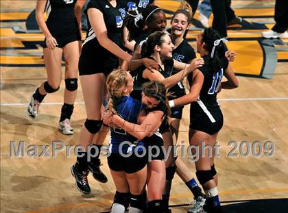 Thumbnail 1 in Christian Brothers vs. La Jolla Country Day (CIF State D4 Final) photogallery.