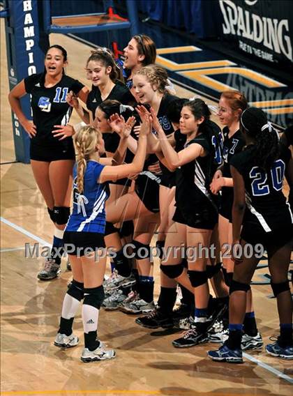 Thumbnail 2 in Christian Brothers vs. La Jolla Country Day (CIF State D4 Final) photogallery.