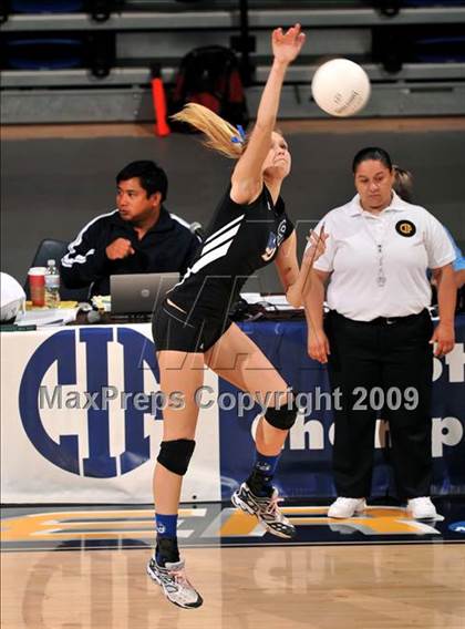 Thumbnail 1 in Christian Brothers vs. La Jolla Country Day (CIF State D4 Final) photogallery.