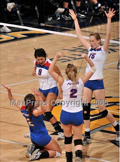 Thumbnail 2 in Christian Brothers vs. La Jolla Country Day (CIF State D4 Final) photogallery.