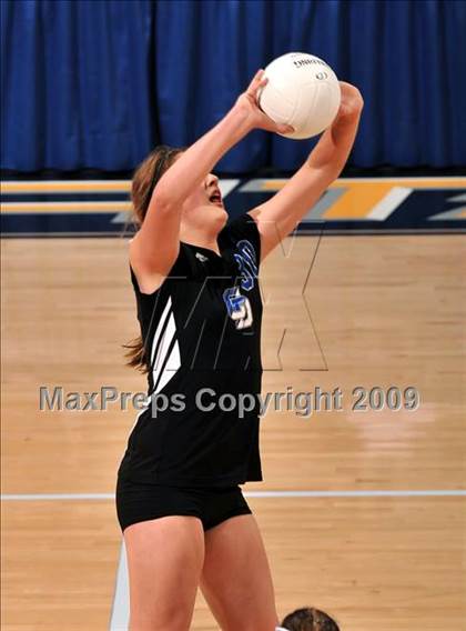 Thumbnail 1 in Christian Brothers vs. La Jolla Country Day (CIF State D4 Final) photogallery.