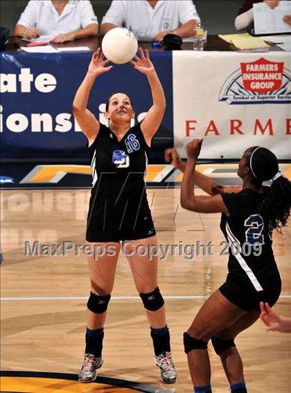 Thumbnail 3 in Christian Brothers vs. La Jolla Country Day (CIF State D4 Final) photogallery.
