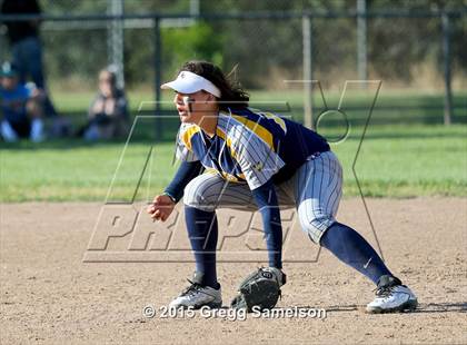 Thumbnail 3 in Benicia vs Elk Grove (CIF SJS D2 Final) photogallery.