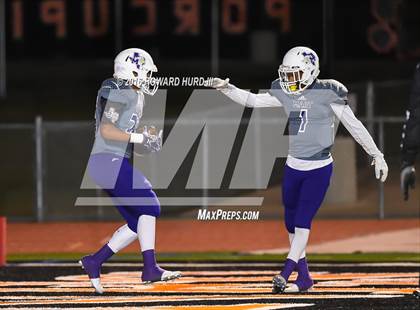 Thumbnail 1 in Mart vs. Seymour (UIL 2A Area Playoff) photogallery.