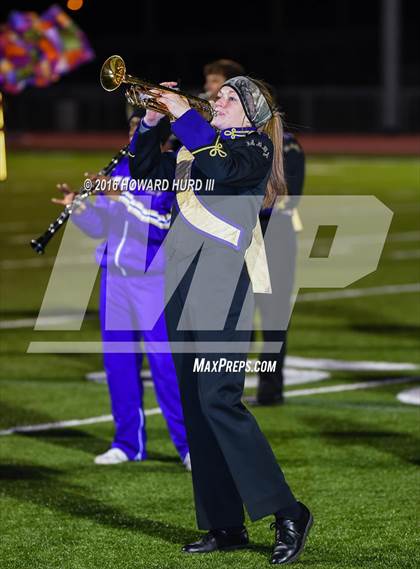 Thumbnail 2 in Mart vs. Seymour (UIL 2A Area Playoff) photogallery.