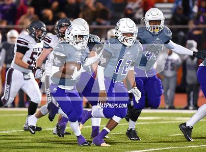 Thumbnail 3 in Mart vs. Seymour (UIL 2A Area Playoff) photogallery.