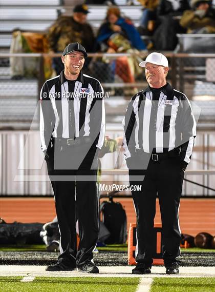 Thumbnail 2 in Mart vs. Seymour (UIL 2A Area Playoff) photogallery.