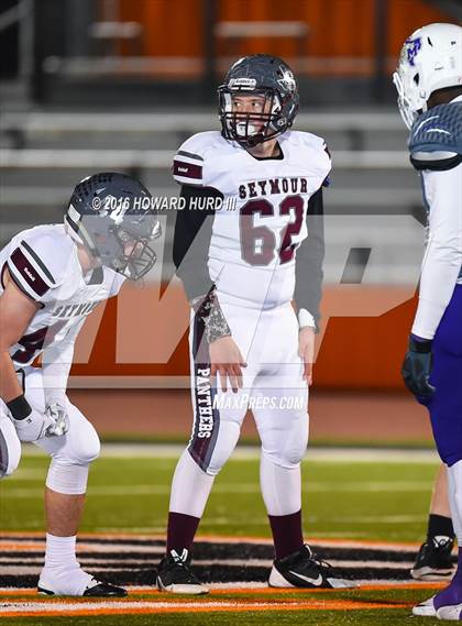Thumbnail 2 in Mart vs. Seymour (UIL 2A Area Playoff) photogallery.