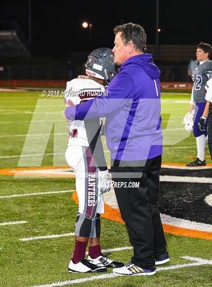 Thumbnail 1 in Mart vs. Seymour (UIL 2A Area Playoff) photogallery.