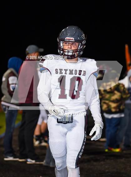Thumbnail 1 in Mart vs. Seymour (UIL 2A Area Playoff) photogallery.