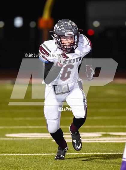 Thumbnail 1 in Mart vs. Seymour (UIL 2A Area Playoff) photogallery.