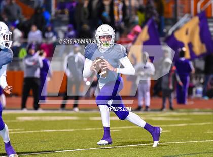 Thumbnail 1 in Mart vs. Seymour (UIL 2A Area Playoff) photogallery.