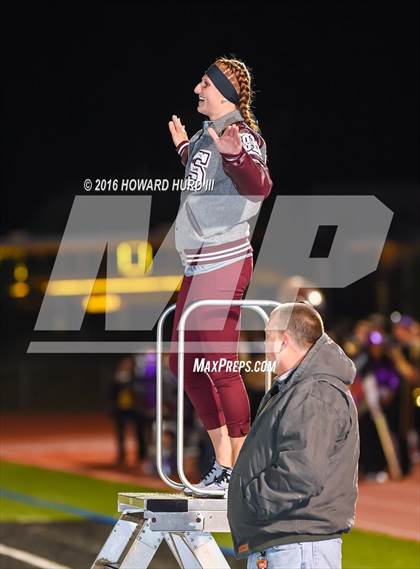 Thumbnail 1 in Mart vs. Seymour (UIL 2A Area Playoff) photogallery.
