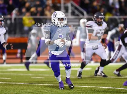 Thumbnail 2 in Mart vs. Seymour (UIL 2A Area Playoff) photogallery.