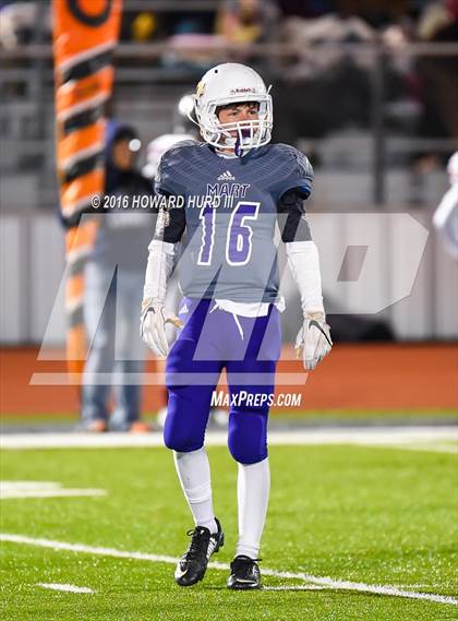 Thumbnail 2 in Mart vs. Seymour (UIL 2A Area Playoff) photogallery.