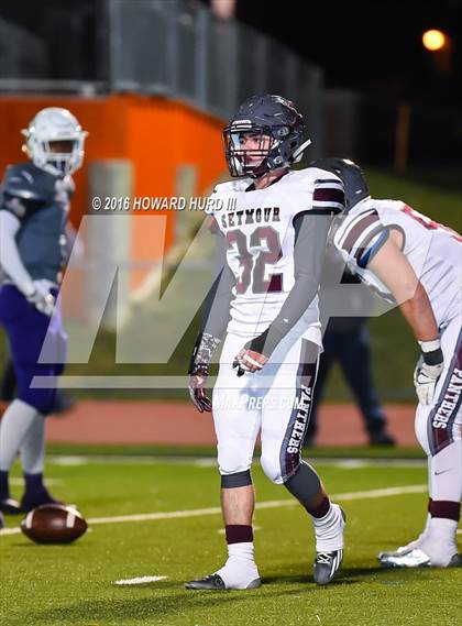 Thumbnail 3 in Mart vs. Seymour (UIL 2A Area Playoff) photogallery.