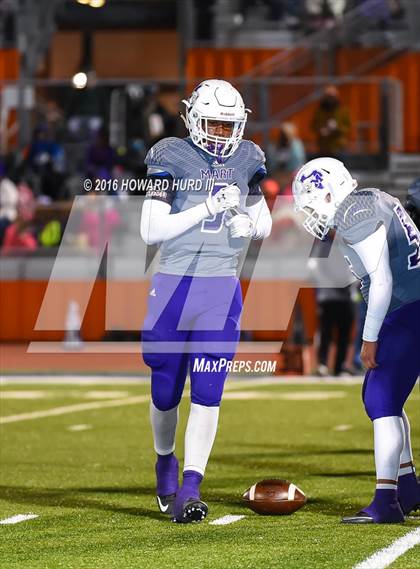 Thumbnail 1 in Mart vs. Seymour (UIL 2A Area Playoff) photogallery.