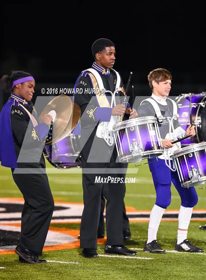 Thumbnail 2 in Mart vs. Seymour (UIL 2A Area Playoff) photogallery.
