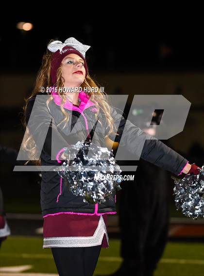 Thumbnail 1 in Mart vs. Seymour (UIL 2A Area Playoff) photogallery.