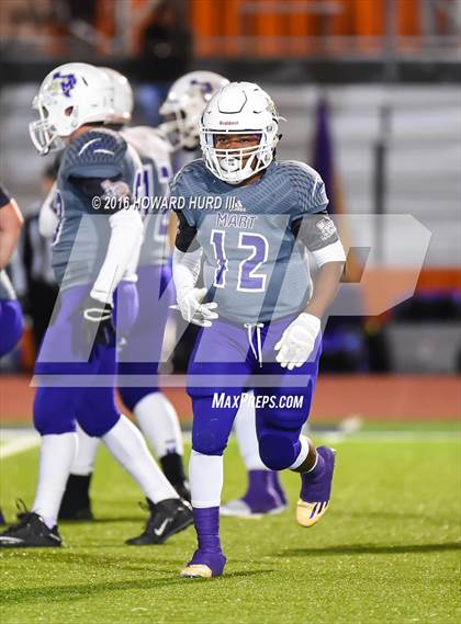 Thumbnail 3 in Mart vs. Seymour (UIL 2A Area Playoff) photogallery.