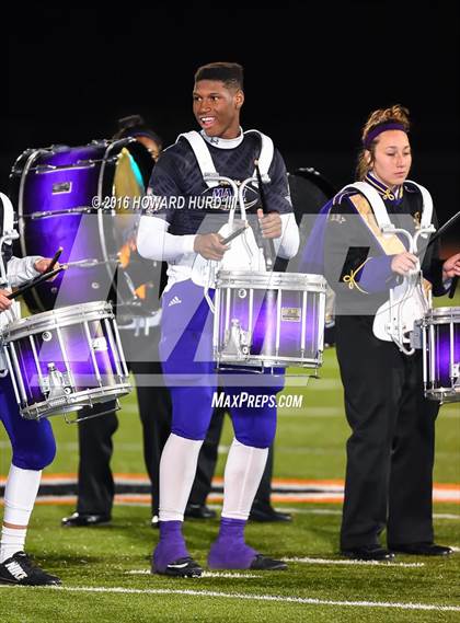 Thumbnail 1 in Mart vs. Seymour (UIL 2A Area Playoff) photogallery.