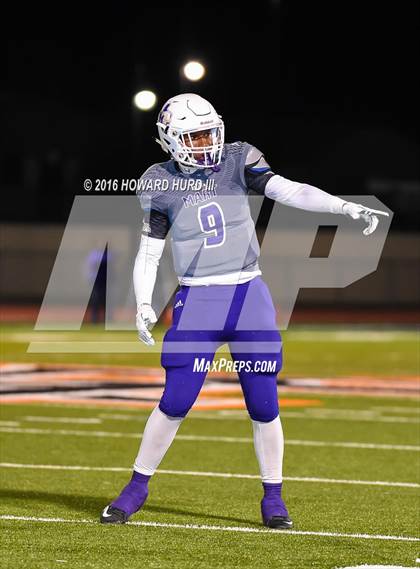 Thumbnail 2 in Mart vs. Seymour (UIL 2A Area Playoff) photogallery.