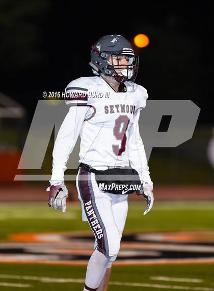 Thumbnail 1 in Mart vs. Seymour (UIL 2A Area Playoff) photogallery.