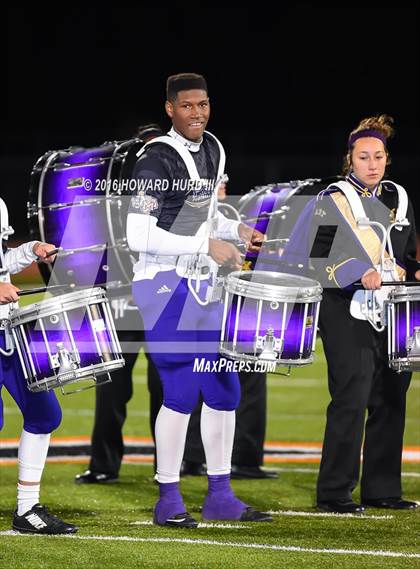 Thumbnail 2 in Mart vs. Seymour (UIL 2A Area Playoff) photogallery.