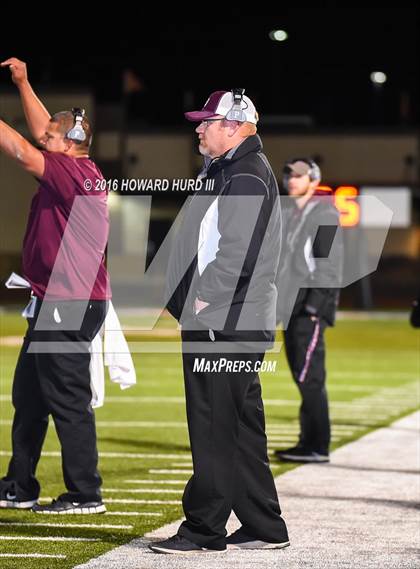 Thumbnail 1 in Mart vs. Seymour (UIL 2A Area Playoff) photogallery.
