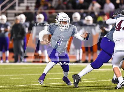 Thumbnail 2 in Mart vs. Seymour (UIL 2A Area Playoff) photogallery.