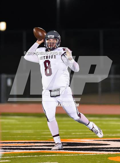 Thumbnail 3 in Mart vs. Seymour (UIL 2A Area Playoff) photogallery.