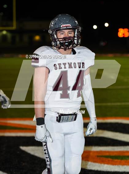 Thumbnail 2 in Mart vs. Seymour (UIL 2A Area Playoff) photogallery.