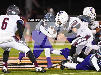 Thumbnail 2 in Mart vs. Seymour (UIL 2A Area Playoff) photogallery.