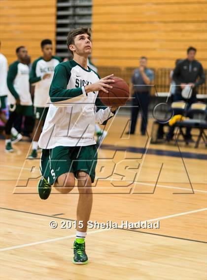 Thumbnail 1 in Sickles @ Steinbrenner photogallery.