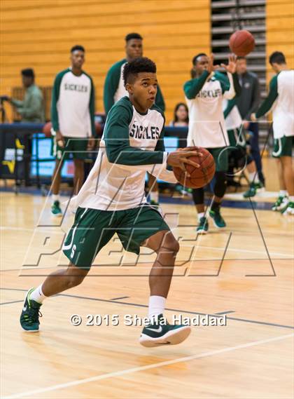 Thumbnail 1 in Sickles @ Steinbrenner photogallery.