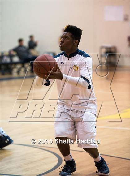 Thumbnail 3 in Sickles @ Steinbrenner photogallery.