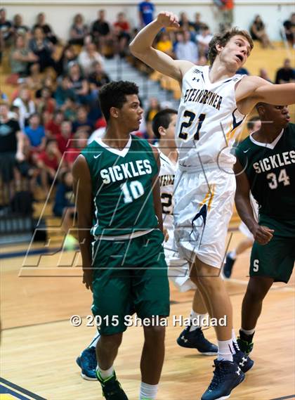 Thumbnail 2 in Sickles @ Steinbrenner photogallery.